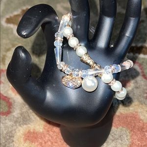 Simplicity crystal and clear bead stack